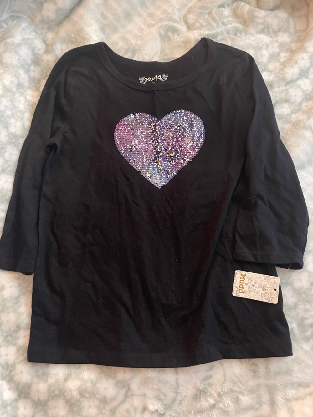 NWT - Mudd Black 3/4 Sleeve Tee with Iridescent Sequin Heart That Flips